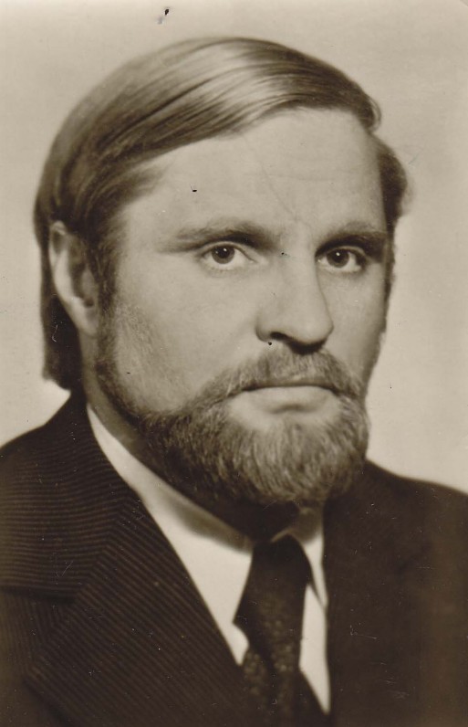 B. Radzevičius – romano „Priešaušrio vieškeliai“ autorius. Vilnius, 1979 m.