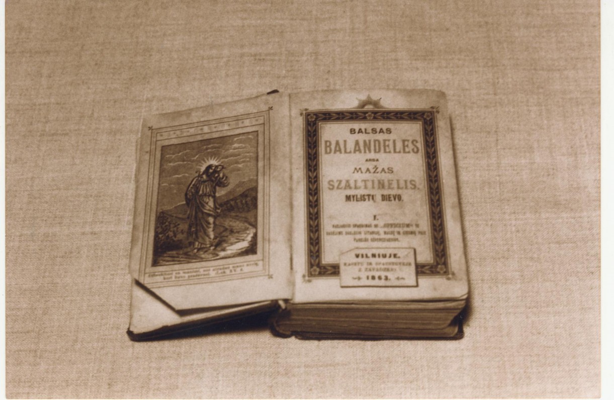Kontrafakcinis leidinys – lietuviška maldaknygė, išleista Tilžėje 1891 m. V. Kudirkos dovana M. K. Sideravičienei