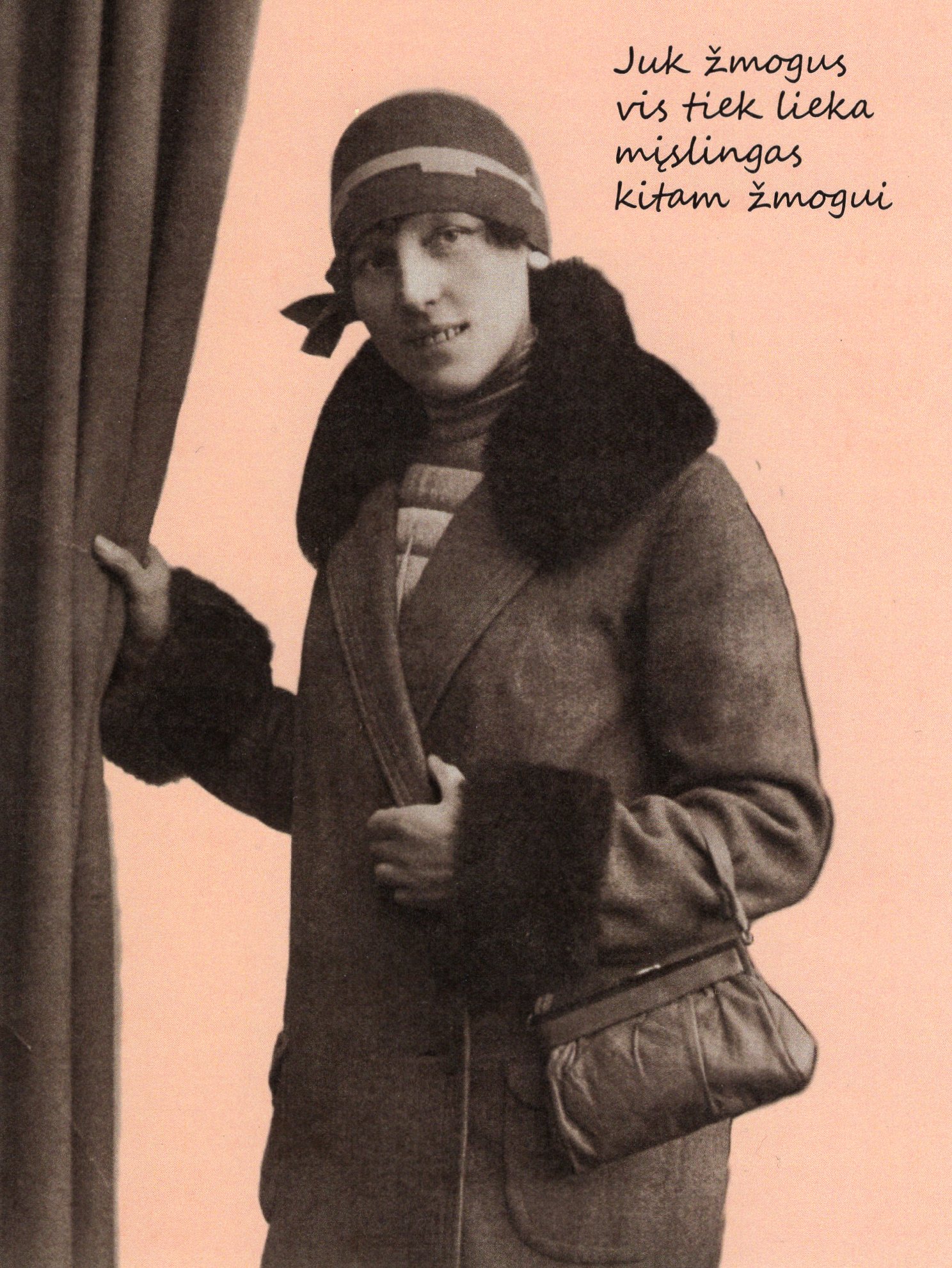 28. Rašytoja Ieva Simonaitytė. 1929 m.