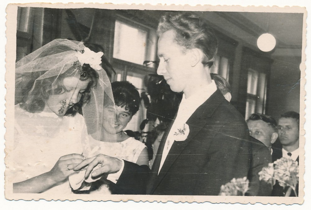 Antanas Masionis ir Birutė Baltrušaitytė vestuvių dieną. Vilnius. 1964 m. liepa
