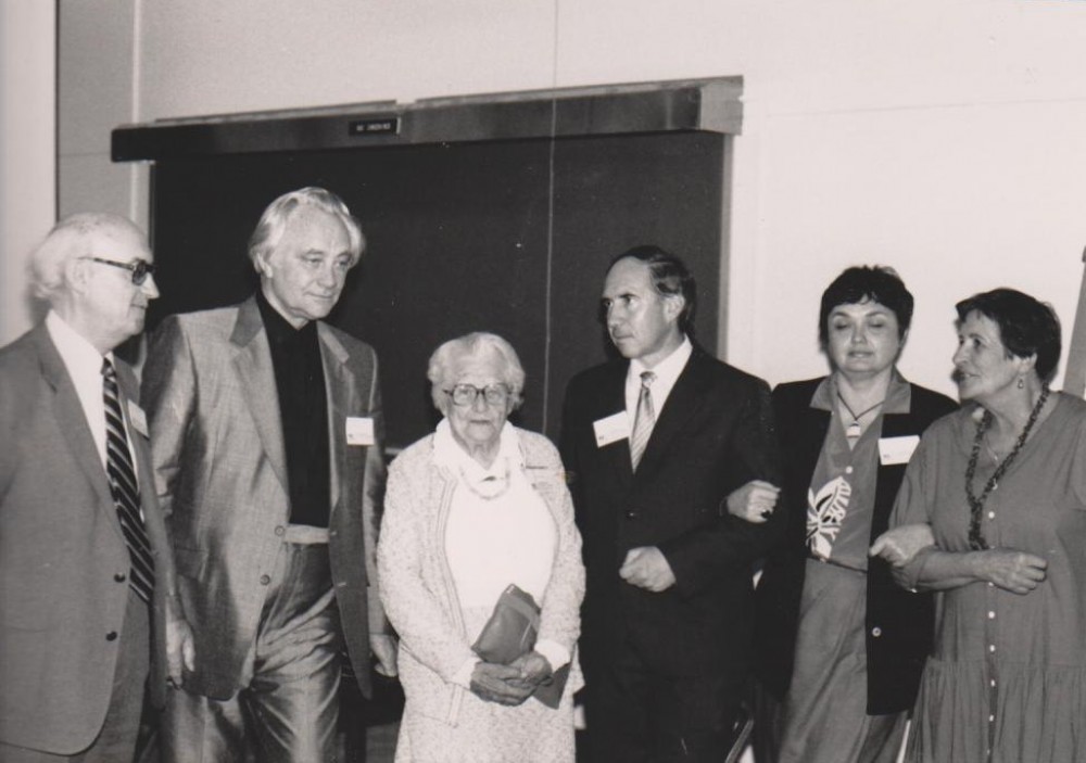 Baltijos studijų konferencija Viskonseno universitete. B. Vaškelis, A. Straumanis, V. Sruogienė, A. Samulionis, V. Kelertienė, D. Sruogaitė. Medisonas. 1986 05 29–31