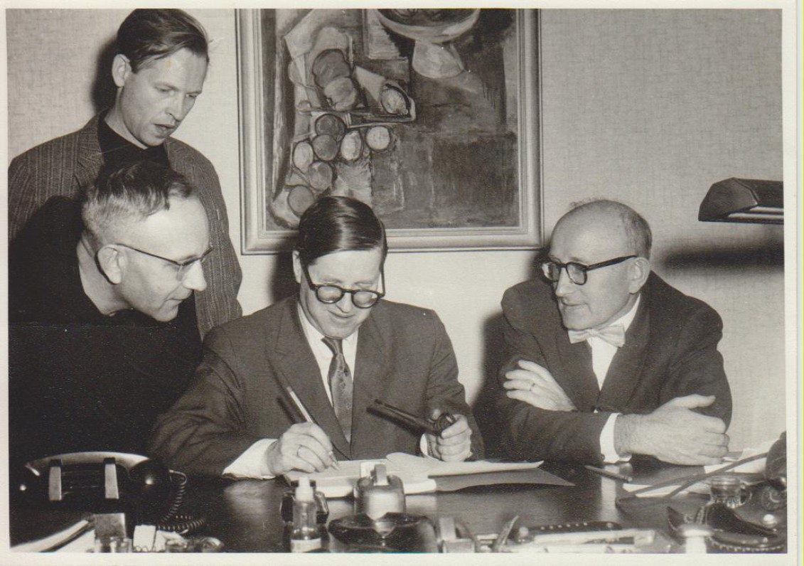 Žurnalo „Aidai“ redakcinės kolegijos posėdis. A. Nyka-Niliūnas, L. Andriekus, J. Girnius, A. Vaičiulaitis. Brooklyn,1965 m.