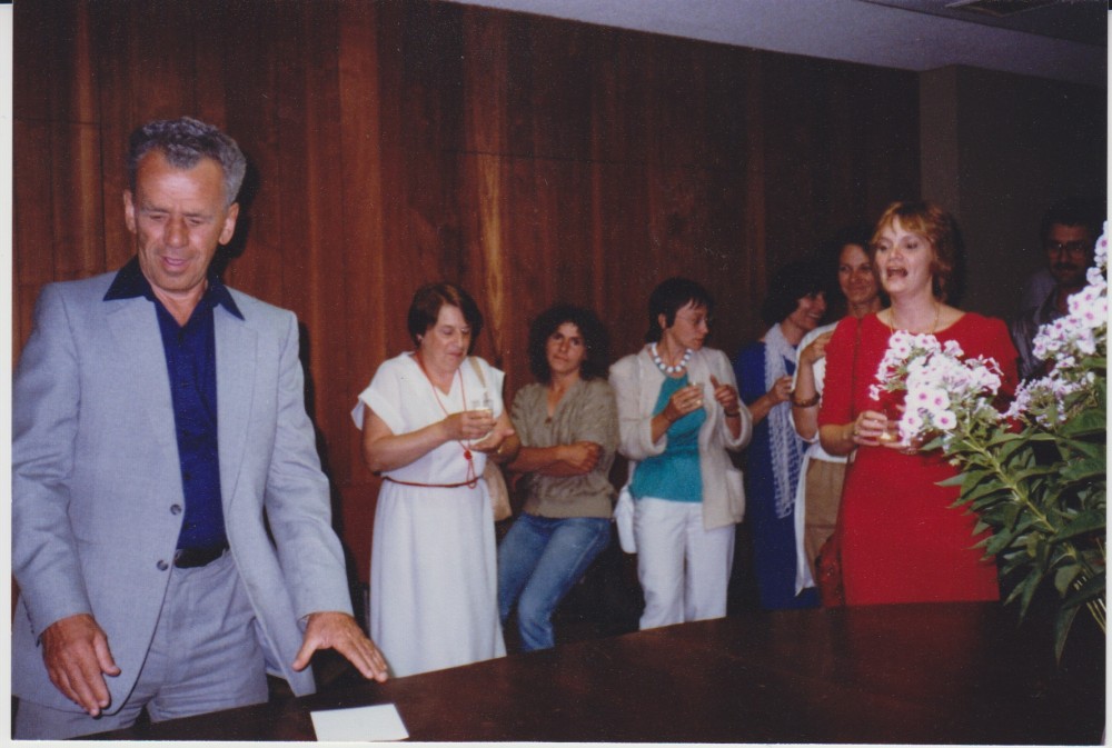 V. Jonynas atsisveikina su Montrealio universiteteo kolegomis. 1984 07 19