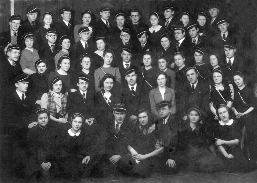 Vytauto Didžiojo universiteto „Šatrijos“ draugijos nariai. Kaunas. 1939 m. V. Kazokas – trečias iš dešinės