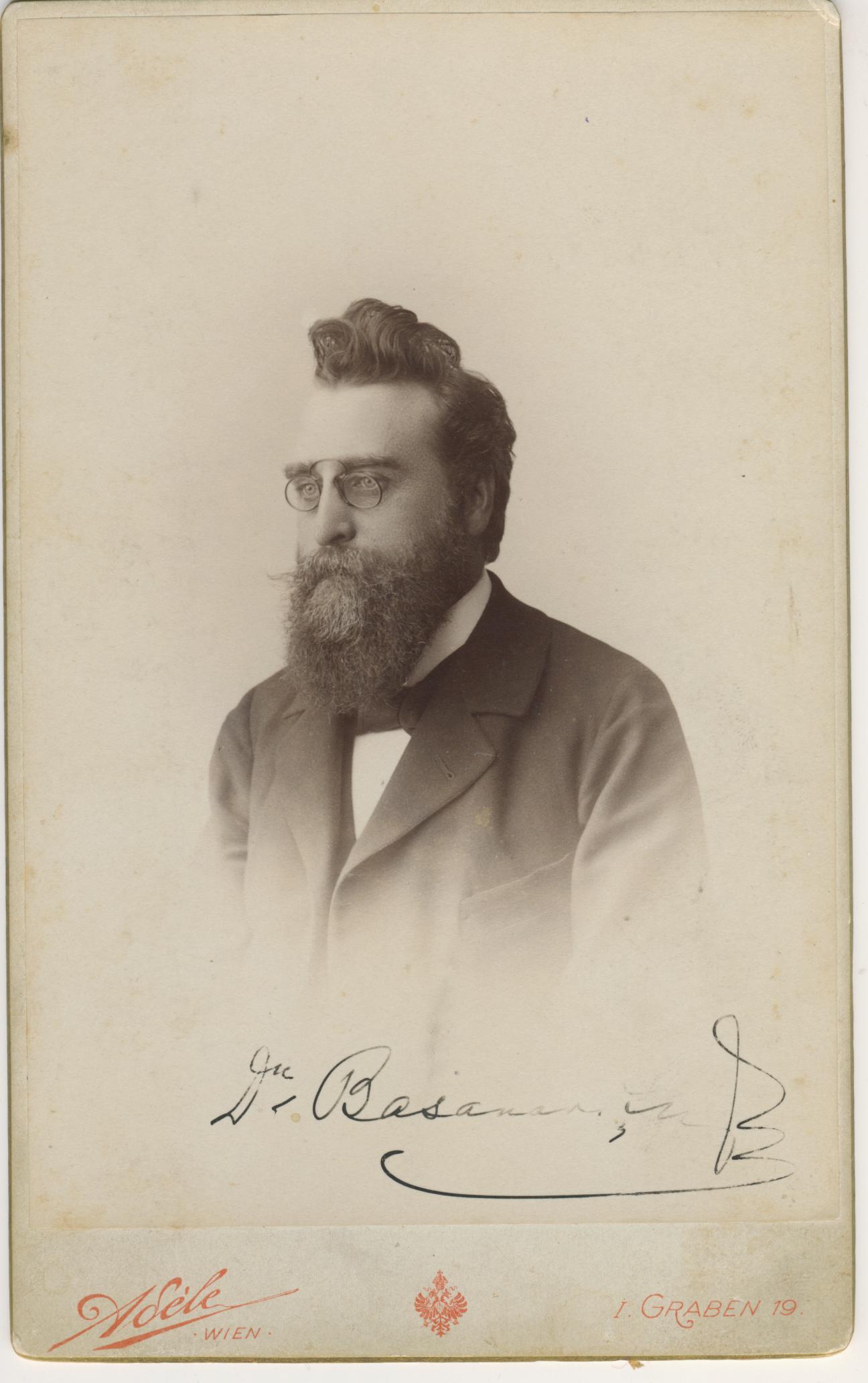 Jono Basanavičiaus portretas su autografu fotoateljė ,,Adelė“. Viena, XIXa. pab.