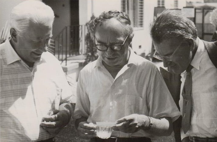 Kalifornijoje apie 1959 m. Iš dešinės: J. Tininis, B. Brazdžionis, V. Kazlauskas.  BBR11435