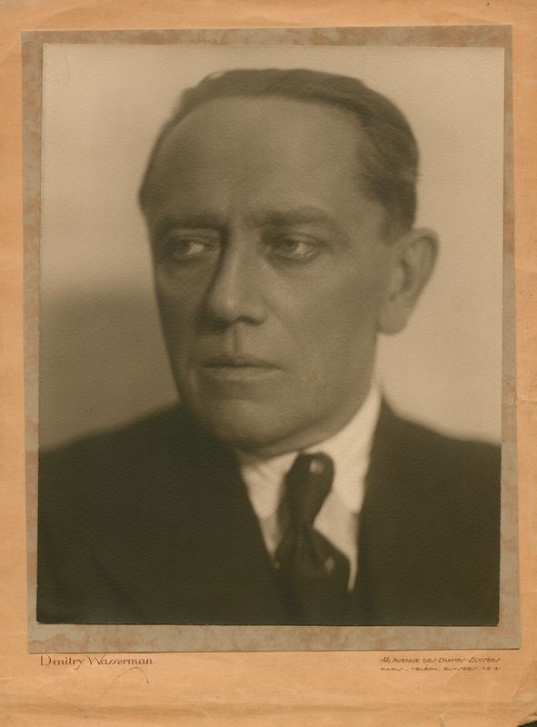 J. Baltrušaitis. Paryžius, 1935 m. Nuotrauka D. Vasermano. MLLM 20251