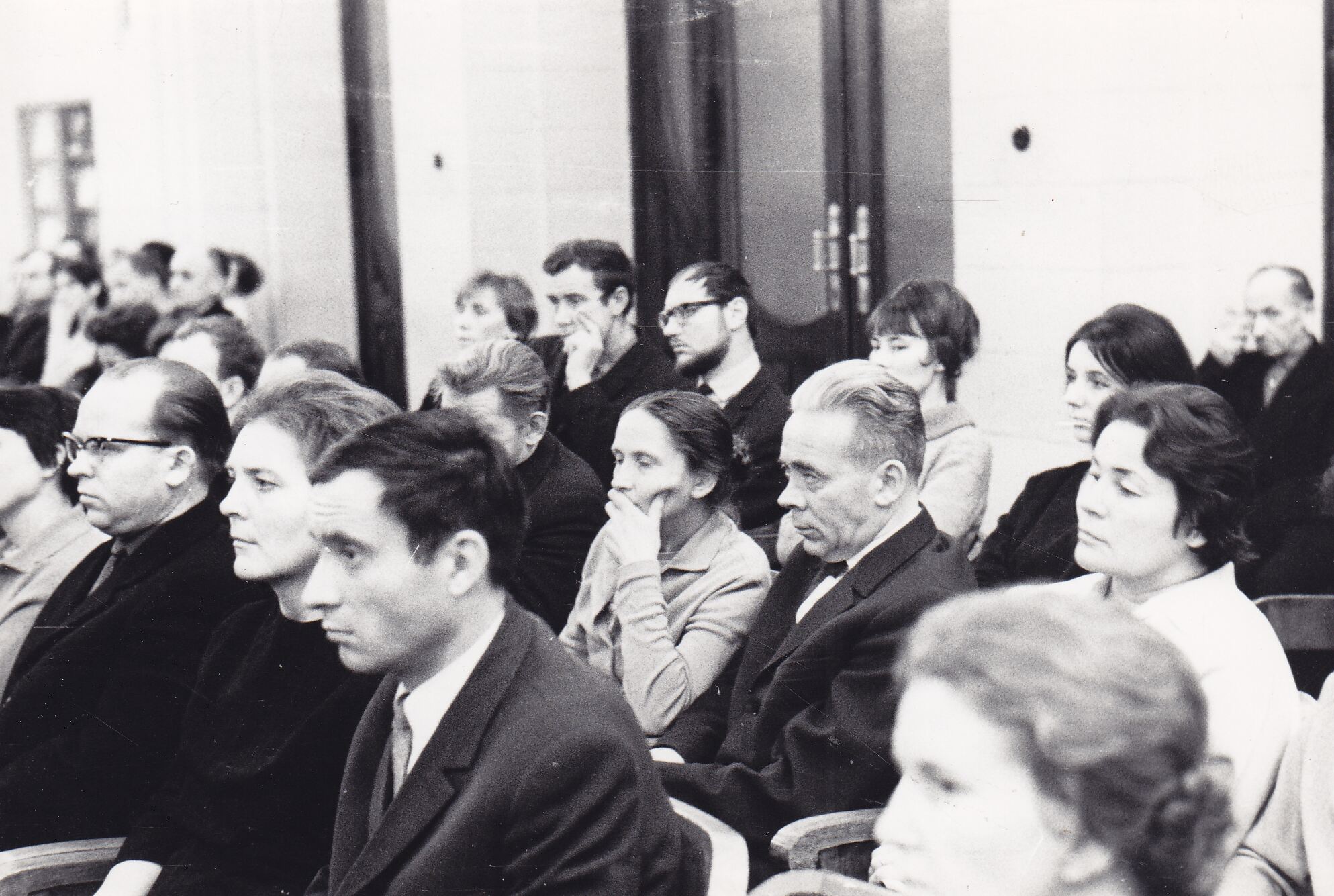A. Jonynas su žmona V. Mykolaičio-Putino 75-mečio minėjime Mokslų akademijoje. Vilnius, 1968 m. MLLM 23799