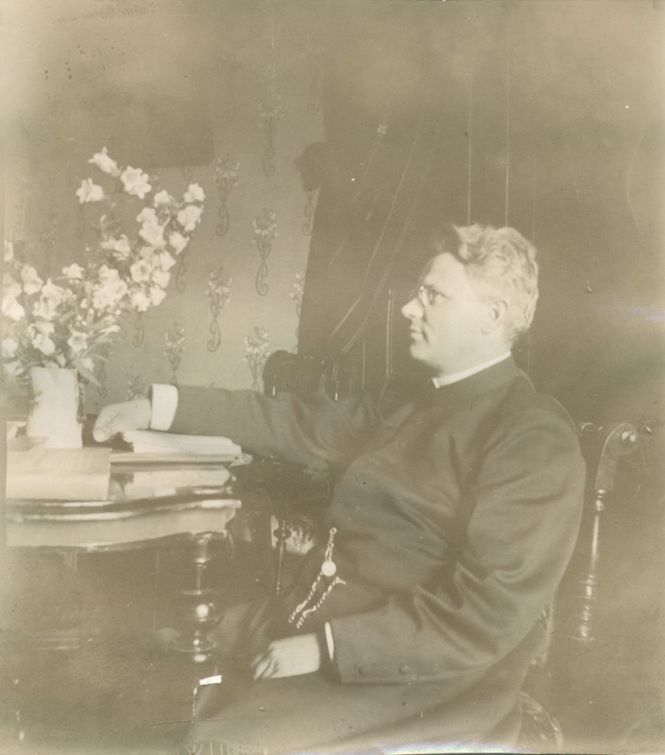 Juozas Tumas-Vaižgantas, Vilnius, apie 1910 m. MLLM RMM ĮK 4498/15