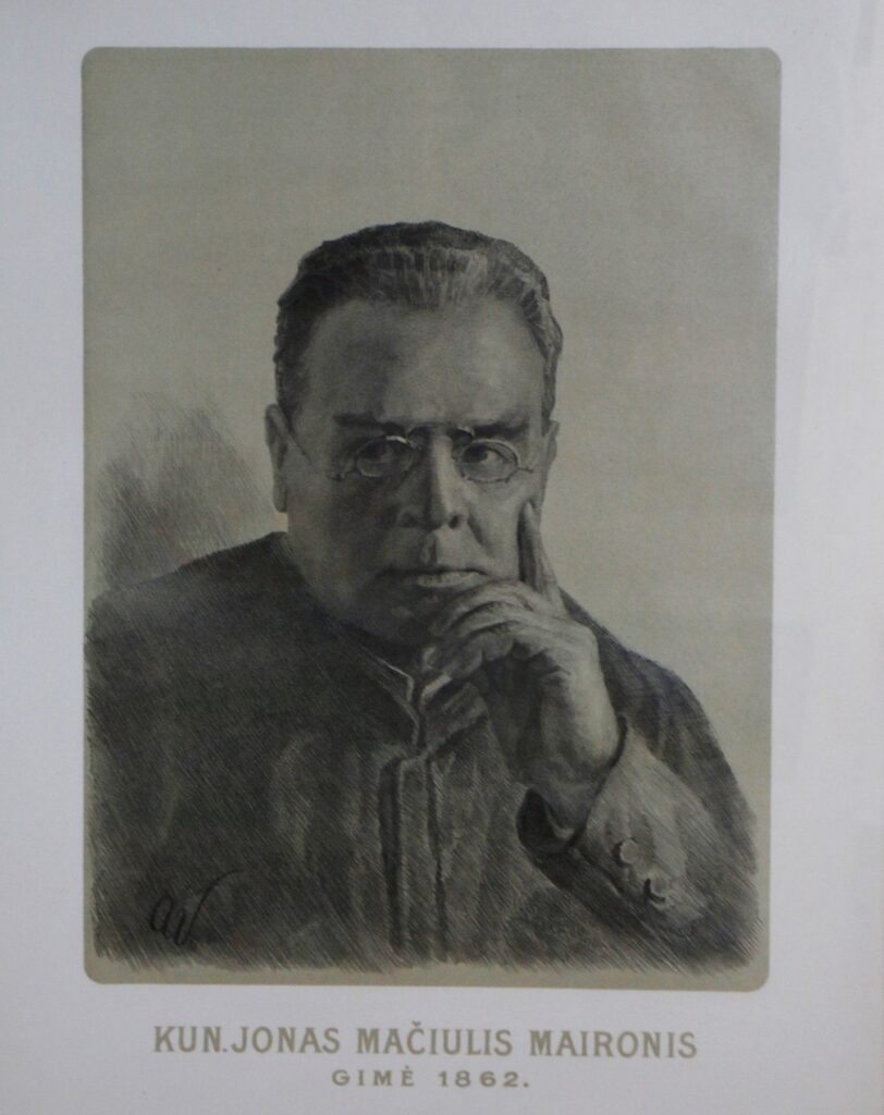 Litografija. Kun. Jonas Mačiulis-Maironis, autorius Adomas Varnas. Apie 1923 m. MLLM 115950