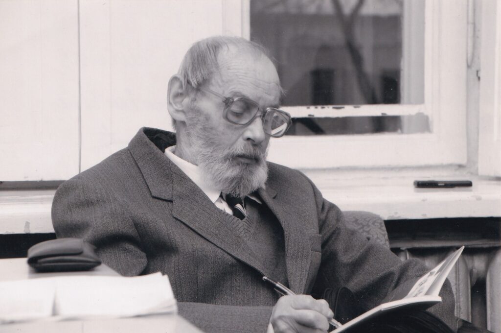 V. Baltuškevičius Maironio lietuvių literatūros muziejuje. Kaunas, 2009 m. Z. Baltrušio nuotrauka. MLLM 115281