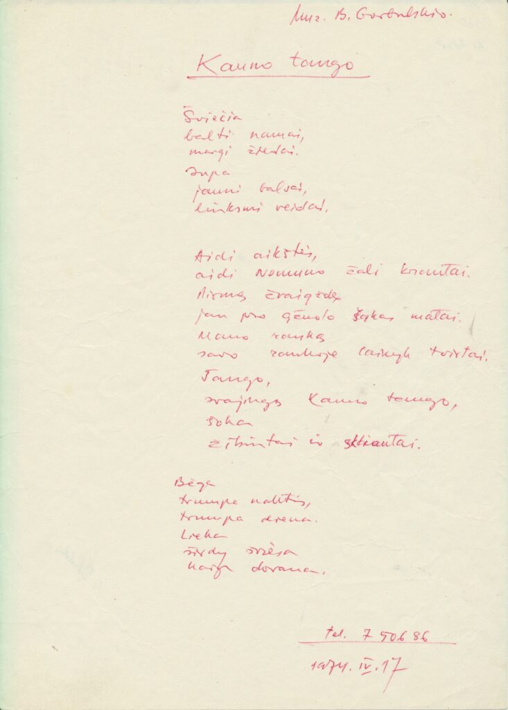 „Kauno tango“ – plačiai žinota, populiari daina, kurią atliko S. Bagdonaitė ir V. Daugintis. 1974 04 14. MLLM GEK 19560