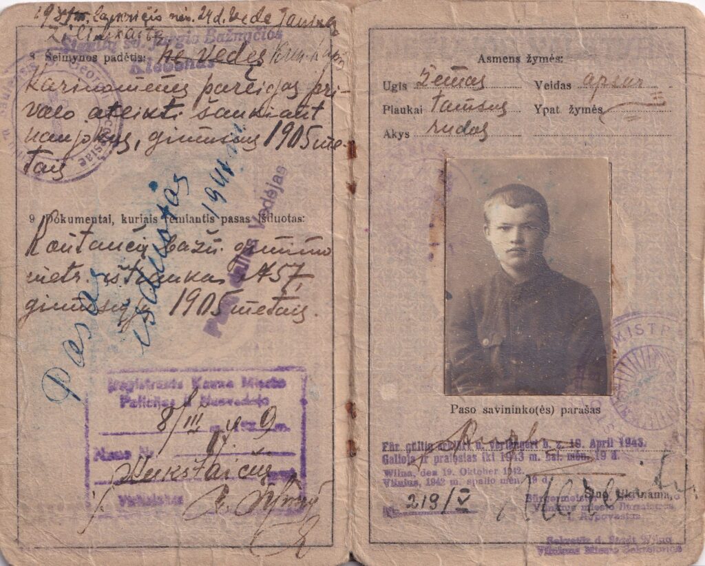 Stasio Anglickio pasas, išduotas Telšių valsčiaus valdybos 1923 m. rugsėjo 25 d. MLLM GEK 109684