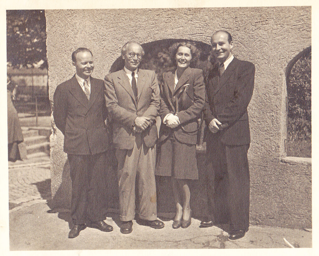 LRTD II suvažiavimo prezidiumas. Augsburgas, 1947. VII. 11-12. Iš kairės – J. Jankus, F. Kirša, V. Prosčiūnaitė ir H. Radauskas. MLLM 148197