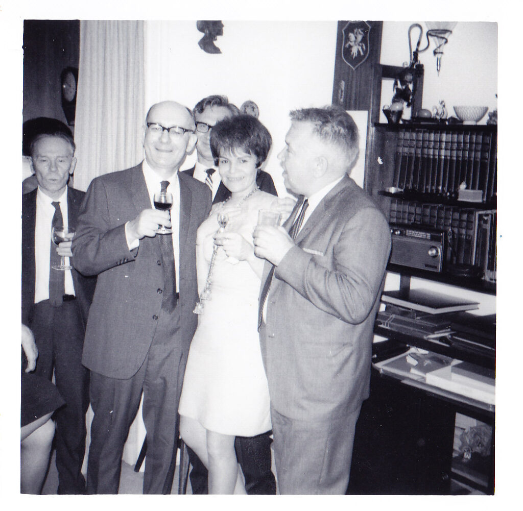 Iš kairės – J. Aistis, H. Radauskas, J. Blekaitis, T. Retivov, V. Trumpa. Vašingtonas, 1969 m. MLLM 148193