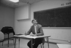 Algirdas Landsbergis paskaitų metu Fairleigh Dickinsono universitete. ~1982 m. MLLM F1 20286