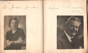 Vincė Januškaitė-Zaunienė ir Kipras Petrauskas. Įrašai D. Sruogaitės albumėlyje. BVSNM 1262