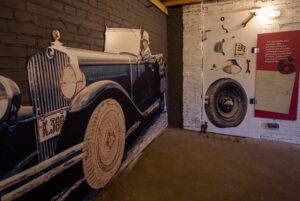 Ekspozicija garaže „Vieno automobilio istorija“