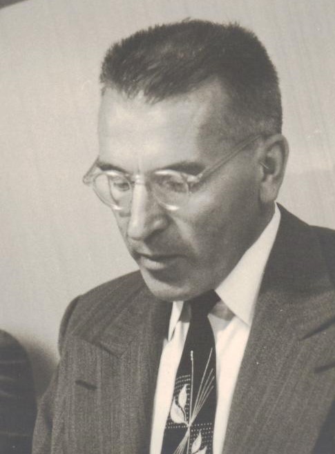 J. Tininis Kalifornijoje apie 1957 m. BBR10421