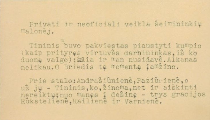 B. Brazdžionio mašinraščio lapelyje – nuotraukos aprašas. BBR 11324