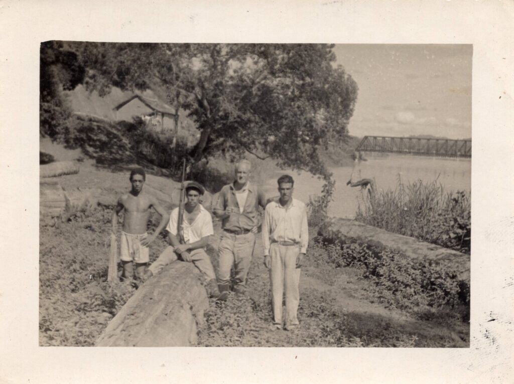 P. Babickas su brazilais. Brazilija, apie 1951 m. MLLM 52890