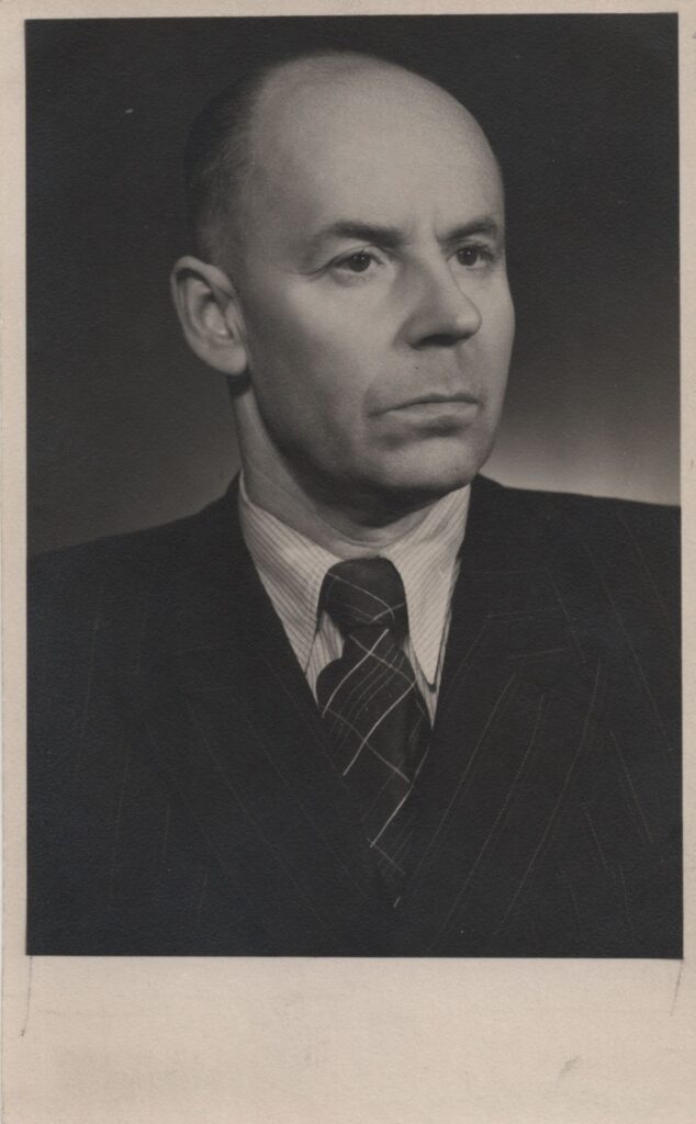 Portretinė Kazio Jankausko nuotrauka. Apie 1950 m. Fotografas nežinomas. MLLM 29987