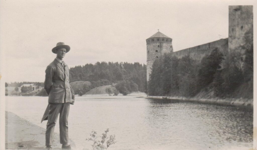 J. Tysliava Suomijoje. MLLM 21126