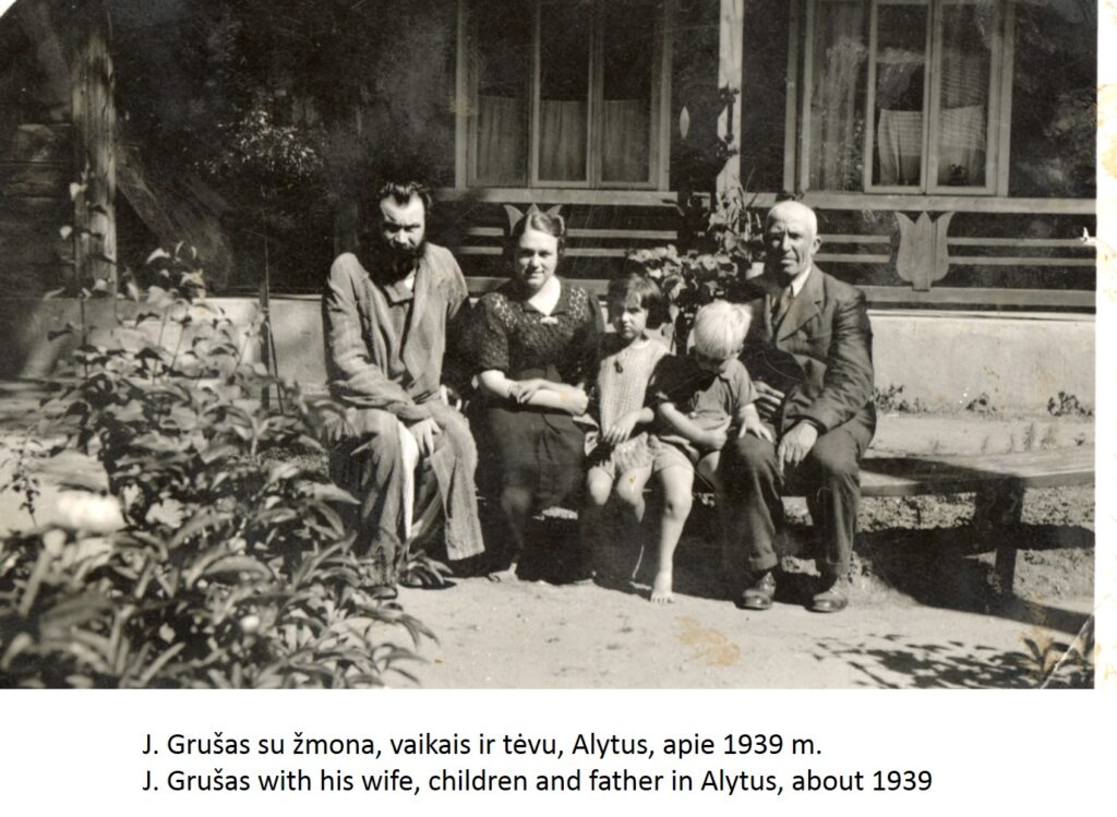 JUOZAS GRUŠAS (1930–1941)