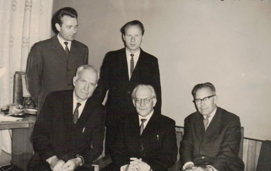 Viešnagė Lietuvoje. Vilnius. 1968 m. Iš kairės: sėdi d. A. Bimba, prof. V. Falkenhanas, prof. K. Korsakas; stovi V. Vanagas, dr. A. Sabaliauskas. MLLM 19539 / F3 20310