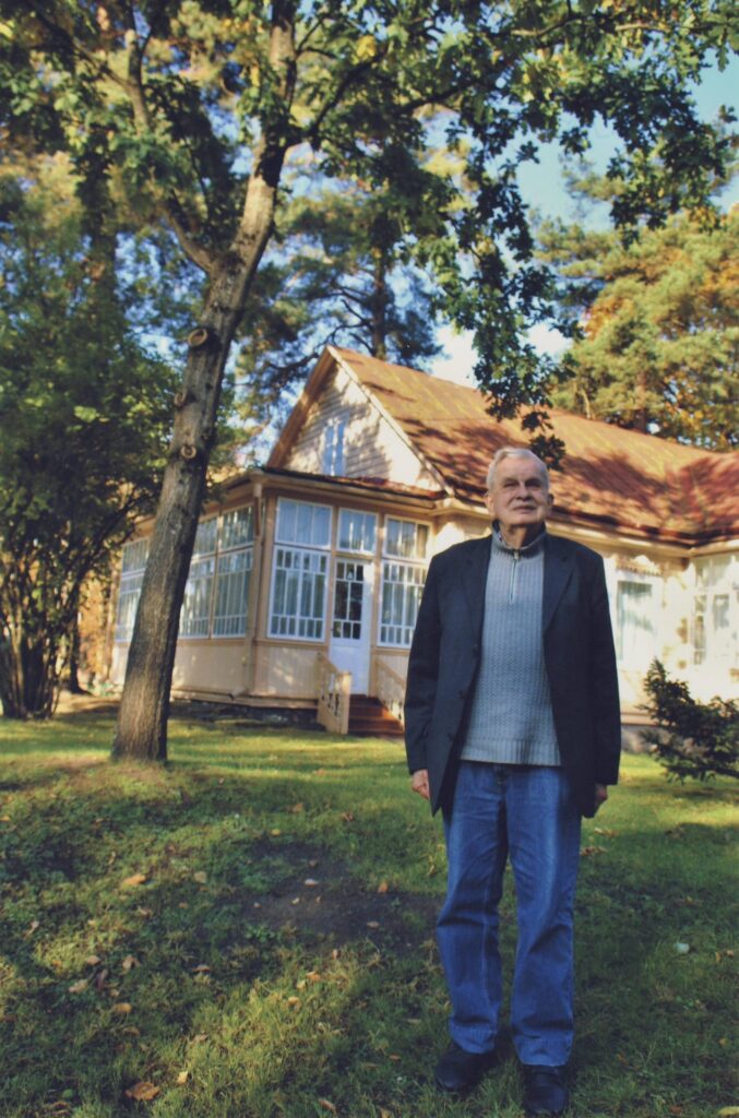 T. Venclova Poetinio Druskininkų rudens metu. 2018 m. Nuotrauka Z. Baltrušio. MLLM 131711