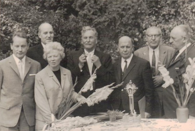 Lietuvių studijų savaitė Vokietijoje 1965 m. rugpjūčio mėn. Iš dešinės: Z. Ivinskis, J. Tininis, J. Grinius, J. Eretas, A. Grinienė. BBR10425