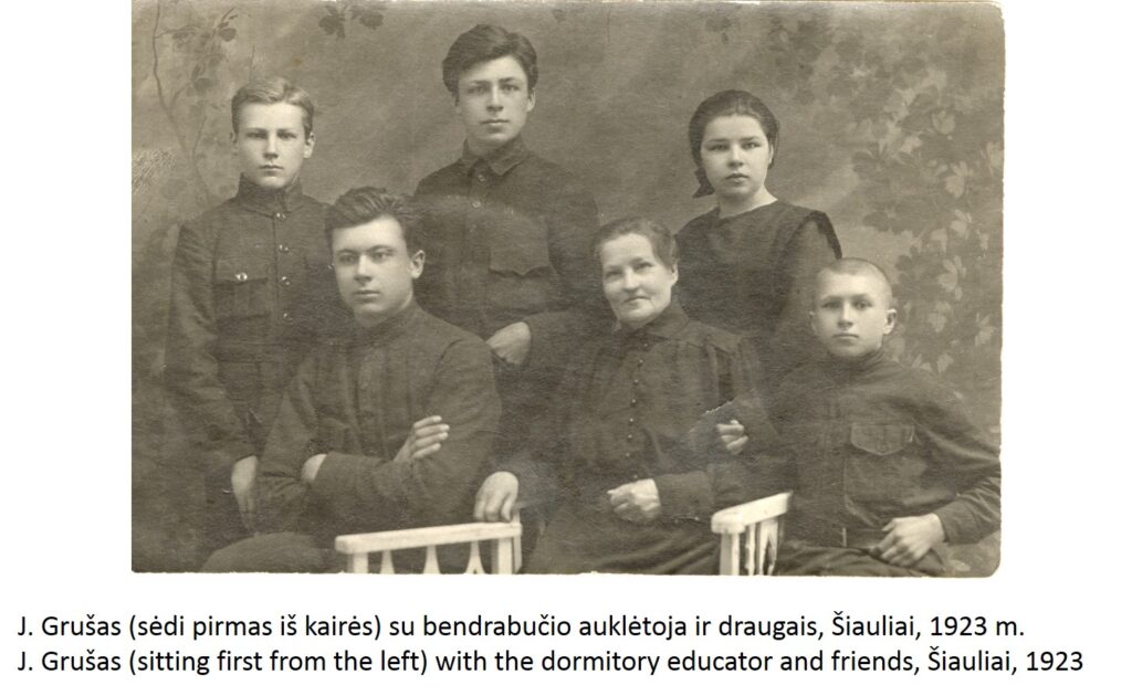 JUOZAS GRUŠAS (1901–1929)