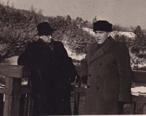 A. Baltrūnas su Albinu Žukausku Žvėryne. 1958 m.