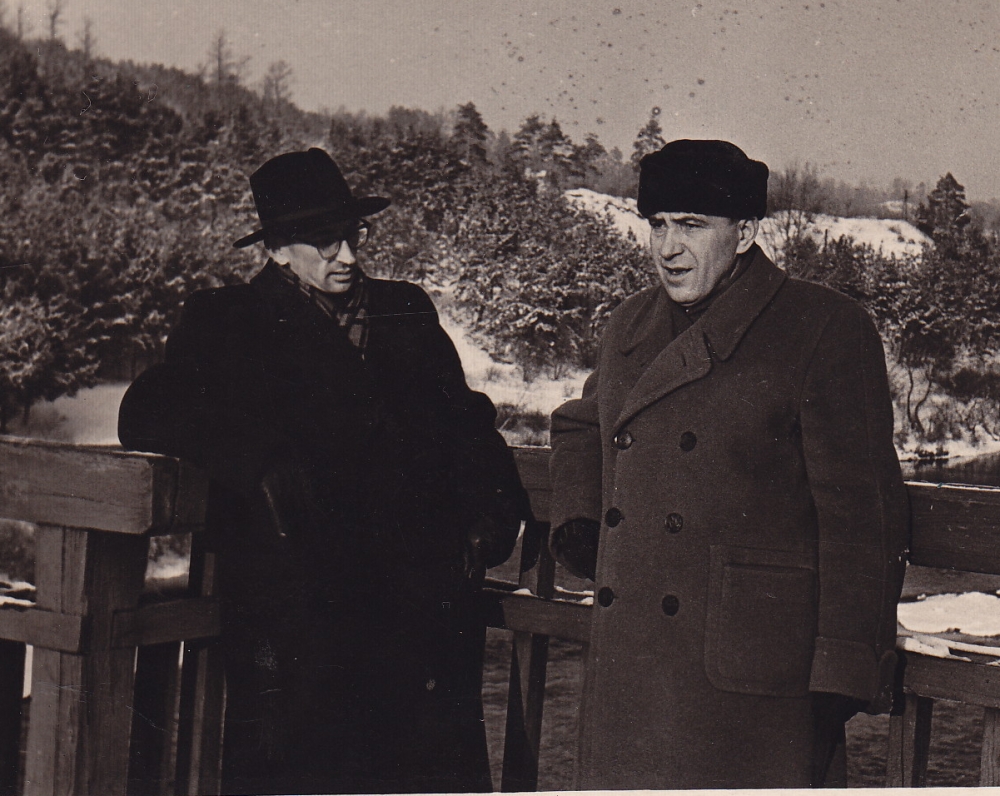 A. Baltrūnas su Albinu Žukausku Žvėryne. 1958 m.