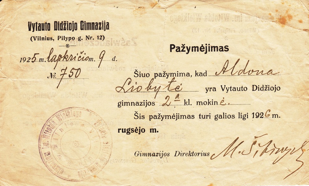 A. Liobytės – Vytauto Didžiojo gimnazijos mokinės – pažymėjimas. Vilnius, 1925 m.