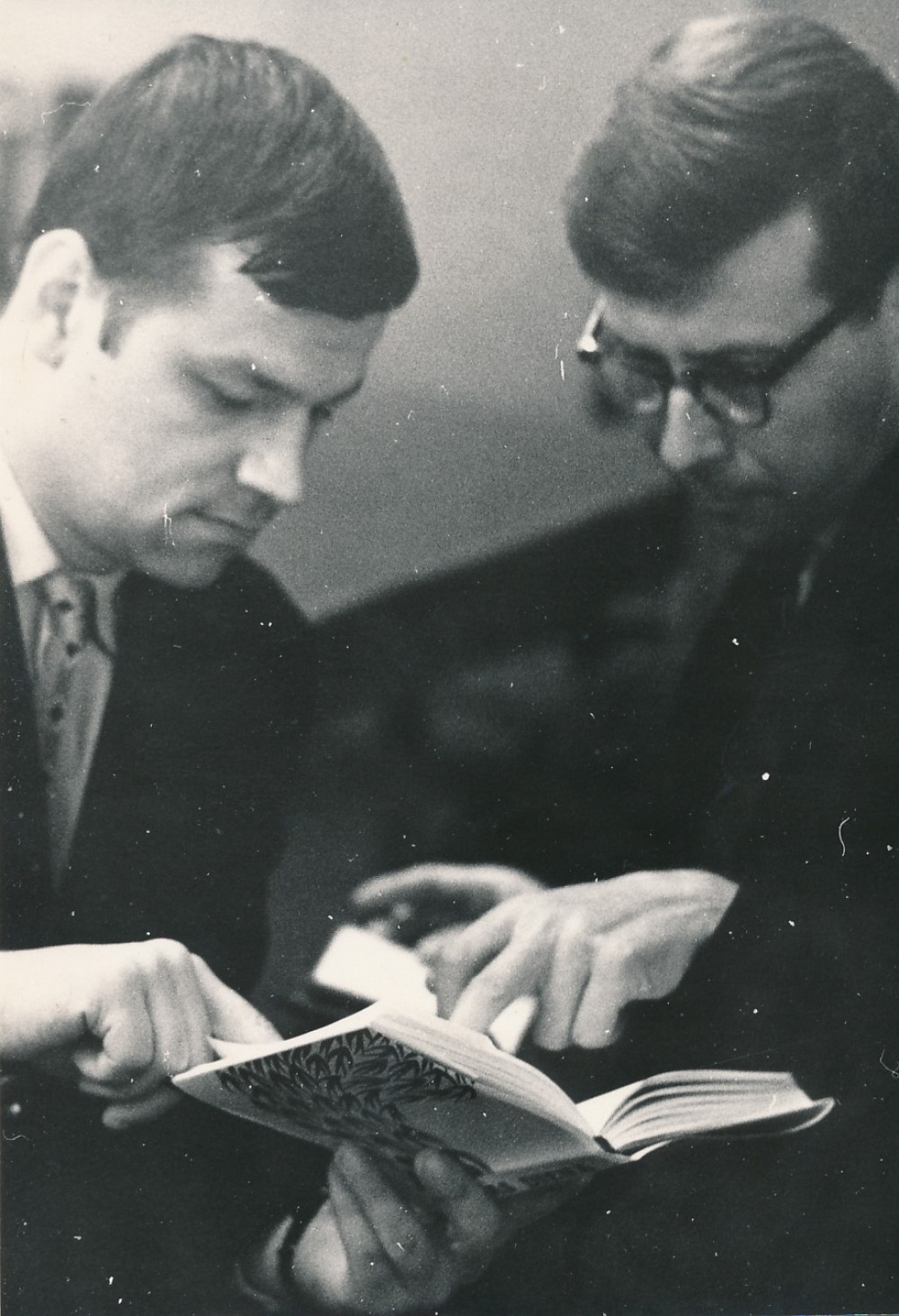 ALBINAS BERNOTAS (1934–2012)