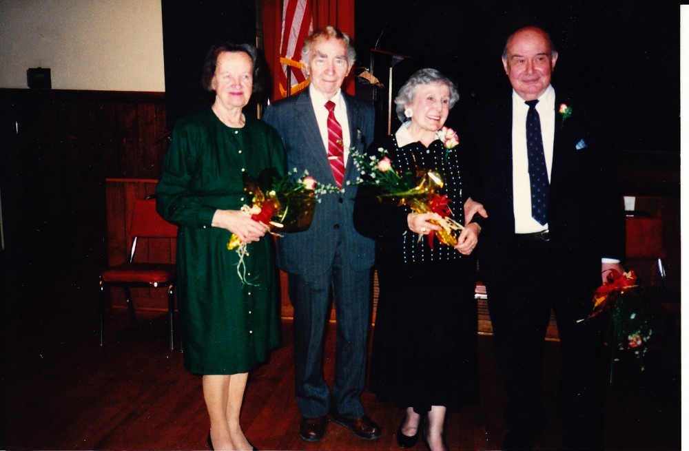 Alė Rūta, B. Brazdžionis, J. Švabaitė-Gylienė, P. Jurkus. Los Andželas, 1991 m.