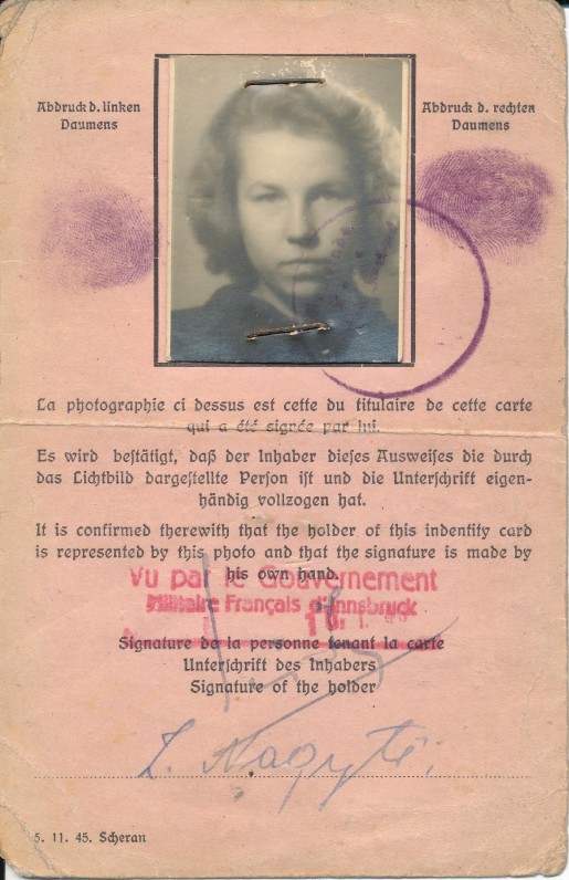Asmens tapatybės kortelė, išduota Z. Nagytei 1945 m. Vokietijoje