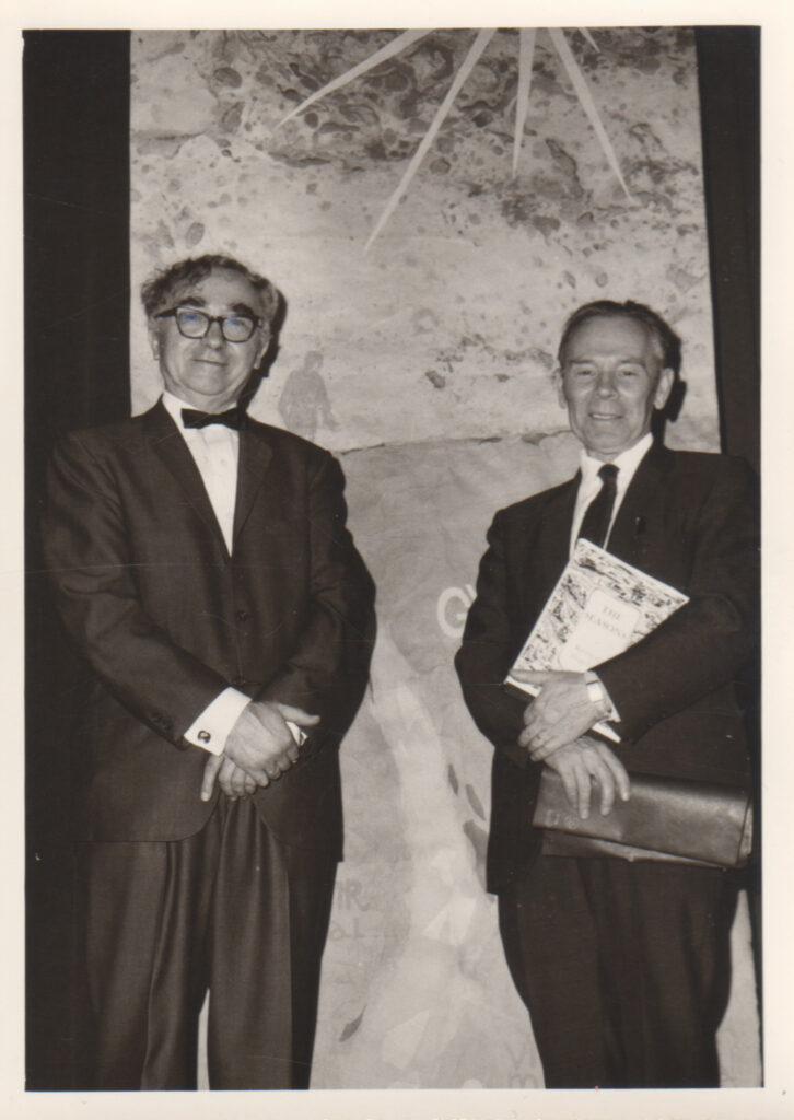 B. Brazdžionis su Jonu Aisčiu Kalifornijoje. 1967 m. Nuotrauka L. Kanto