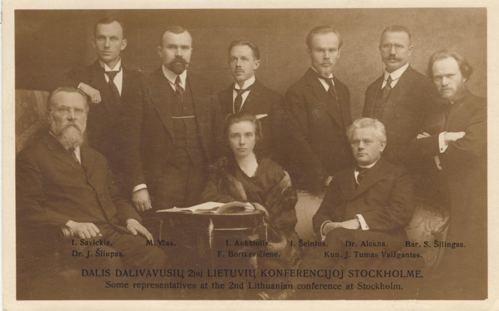 I. Šeinius su kitais lietuvių konferencijos dalyviais Stokholme. 1917 m.