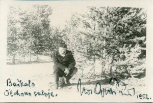 J. Graičiūnas Chužyre, Olchono saloje (Irkutsko sritis, Rusija). 1952 m.