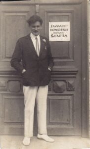 Juozas Eretas. Kaunas, 1927 m.