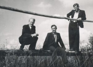 Juozas Jurkus, Paulius Jurkus, Vytautas Mačernis. Žemaičių Kalvarija, 1940 m. vasara