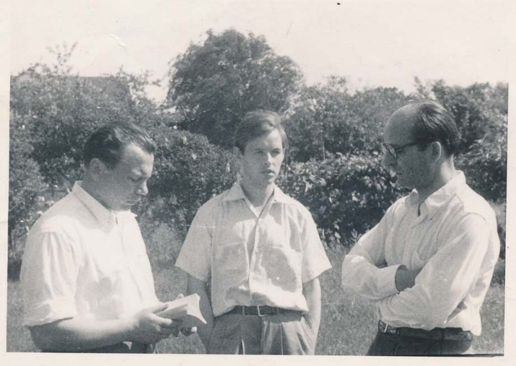 K. Bradūnas, A. Nyka-Niliūnas, H. Radauskas. Baltimorė, 1951 m.