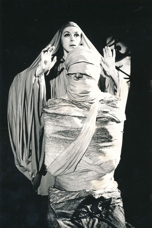 K. Ostrauskas „Lozorius“. Klaipėdos dramos teatras. 1990 m. Rež. J. Ivanauskas