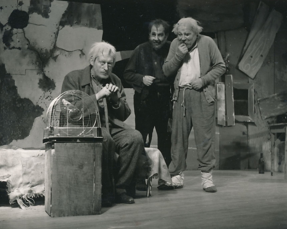 K. Ostrausko drama „Kanarėlė“. Niujorkas, 1961 m. Iš kairės – V. Valiukas, L. Karmazinas, K. Vasiliauskas