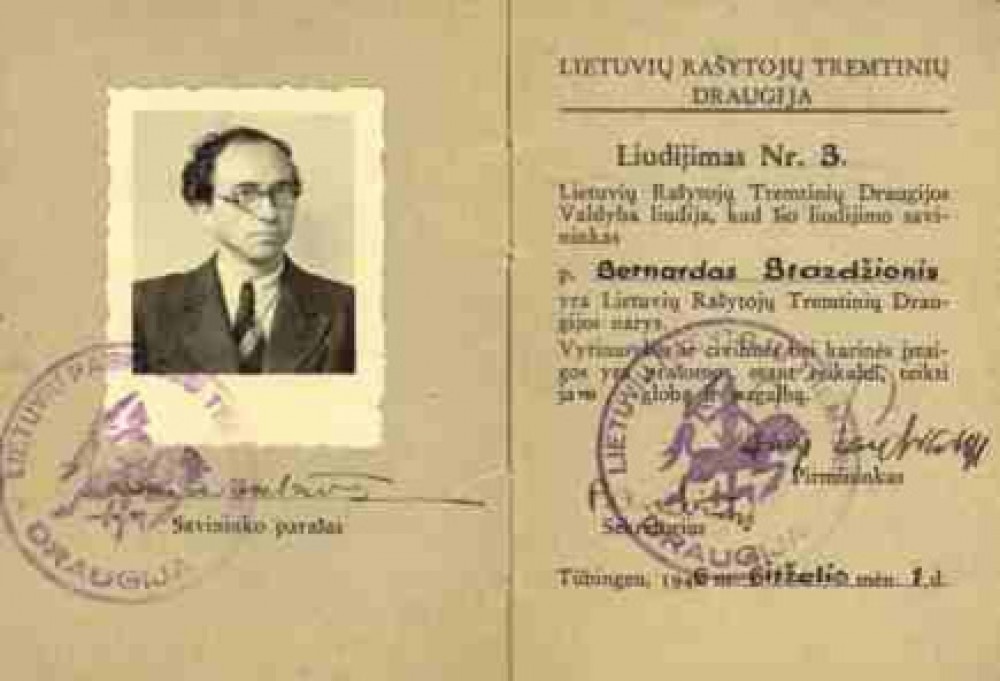 Lietuvių rašytojų tremtinių draugijos liudijimas Nr. 3, išduotas B. Brazdžioniui Tiubingene 1946.VI.1.