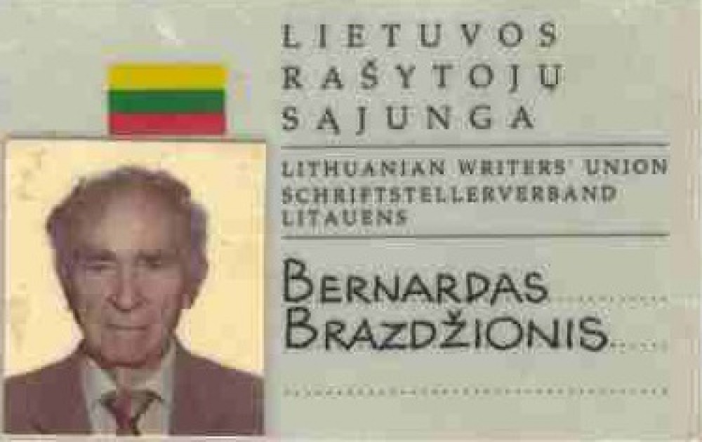 Lietuvos rašytojų sąjungos pažymėjimas, išduotas B. Brazdžioniui 1999 m. Vilniuje
