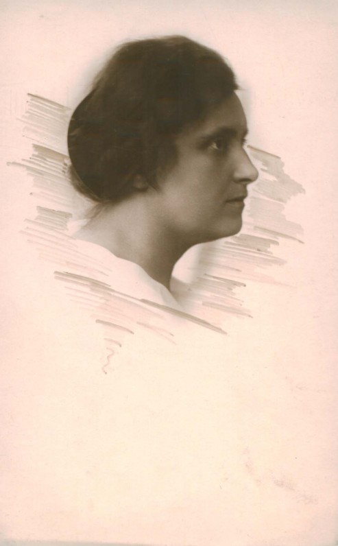 Lietuvos universiteto profesorė. K. Baulo nuotrauka. Apie 1929 m.