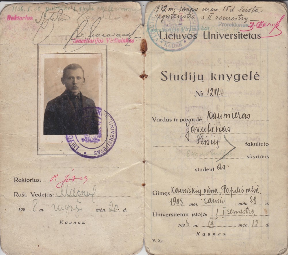 Lietuvos universiteto studijų knygelė Nr. 1211, išduota Kazimierui Jakubėnui, Teisių fakulteto Ekonomijos skyriaus studentui. 1928 m.